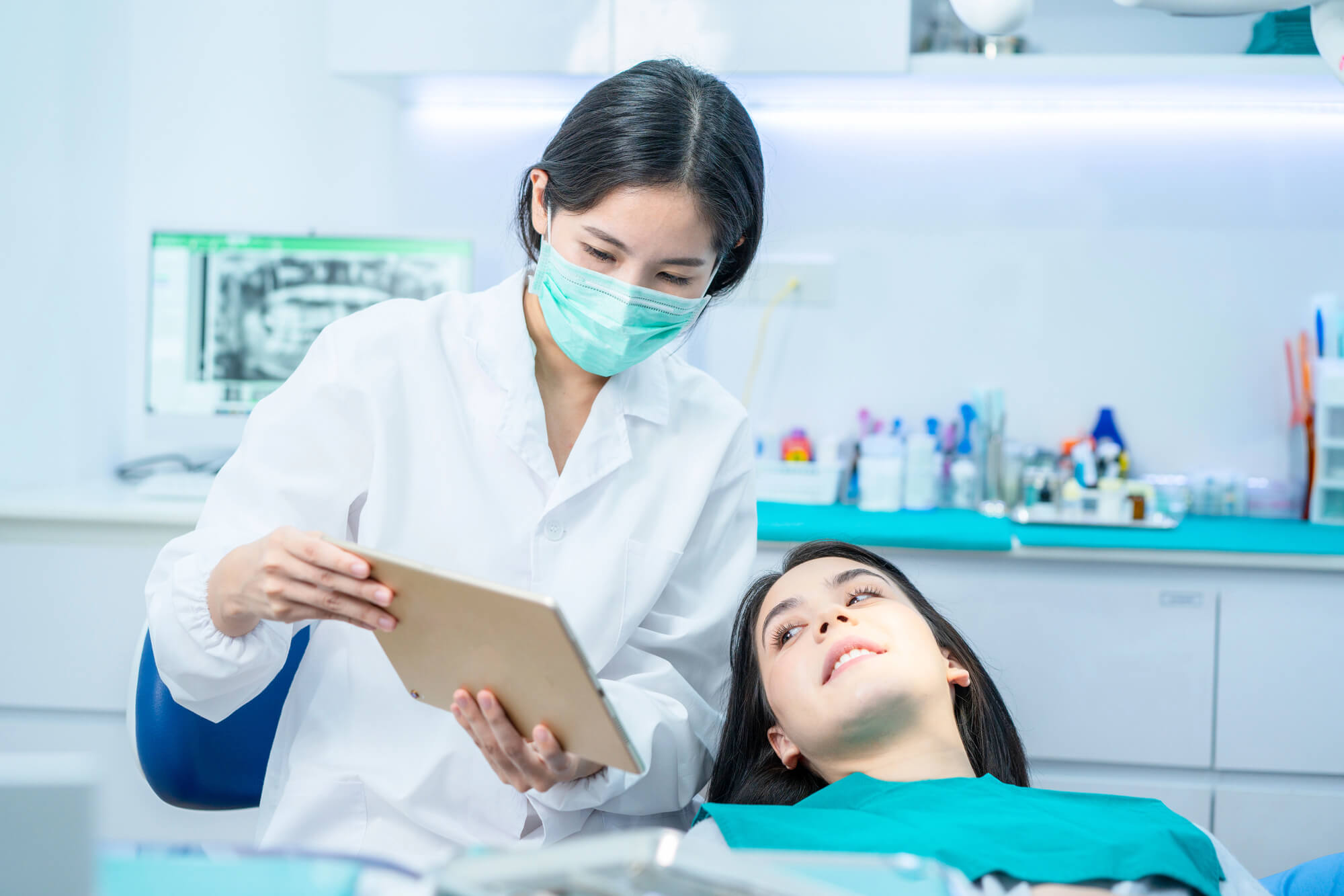 Pre-Surgery Anxiety: Tips for Dental Implant Patients