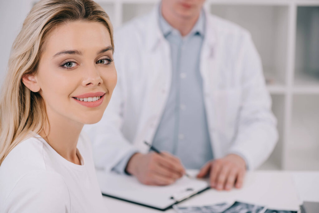¿Qué ocurre durante una consulta con un dentista estético?